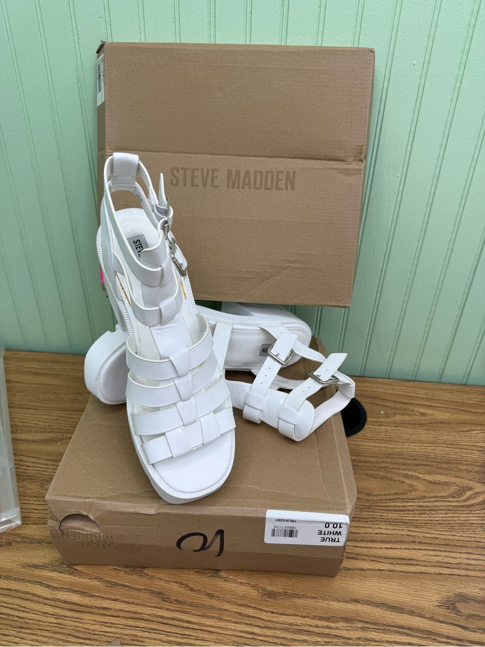 Steve Madden White Strappy Gladiator Sandals for Women